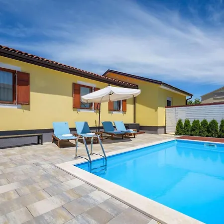 House Katti Umago